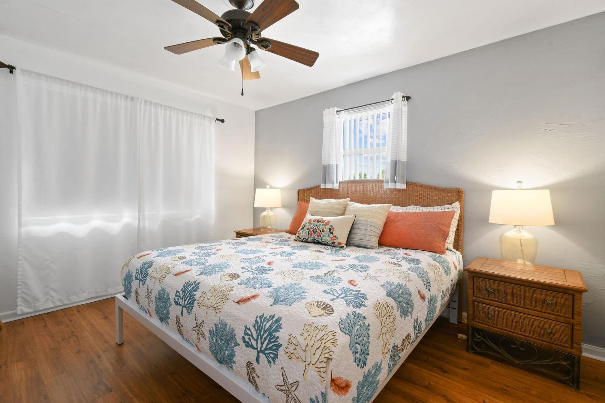Sunshine Shores Boutique Apartments Palm Beach Shores Exteriér fotografie