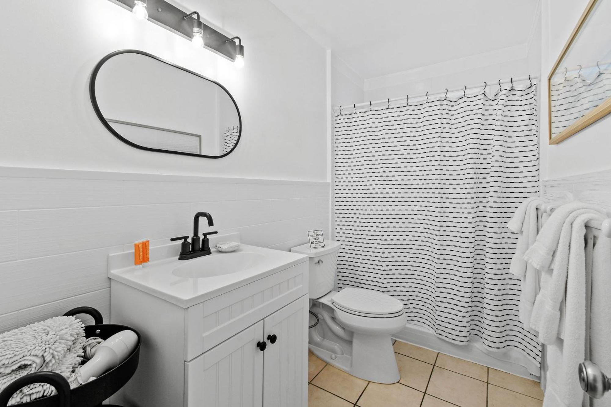 Sunshine Shores Boutique Apartments Palm Beach Shores Exteriér fotografie