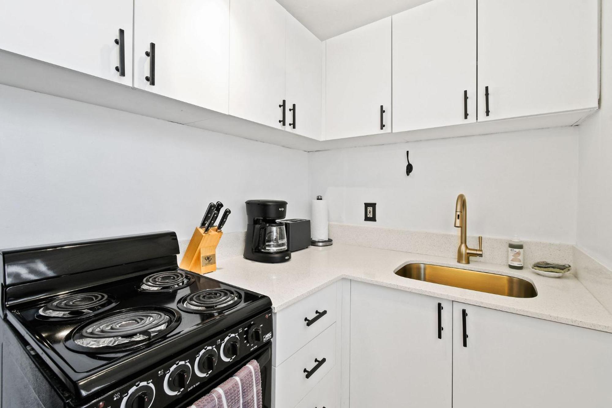 Sunshine Shores Boutique Apartments Palm Beach Shores Exteriér fotografie