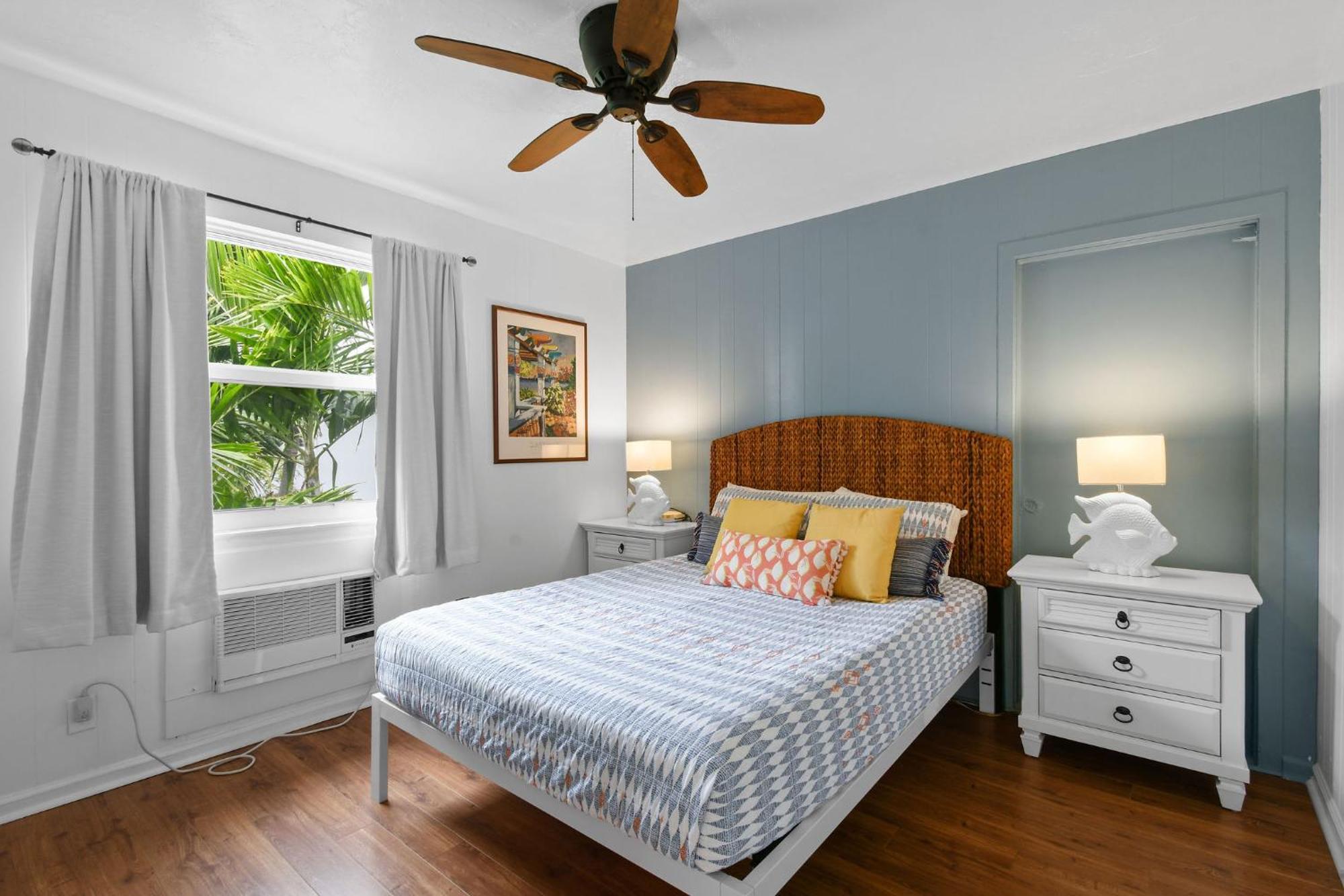 Sunshine Shores Boutique Apartments Palm Beach Shores Exteriér fotografie