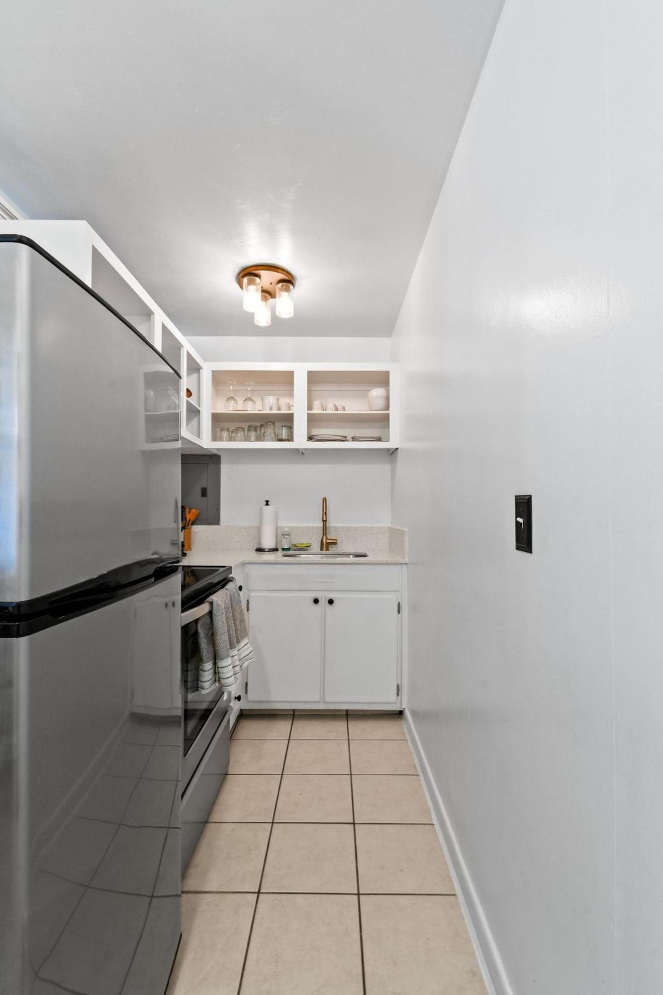 Sunshine Shores Boutique Apartments Palm Beach Shores Exteriér fotografie