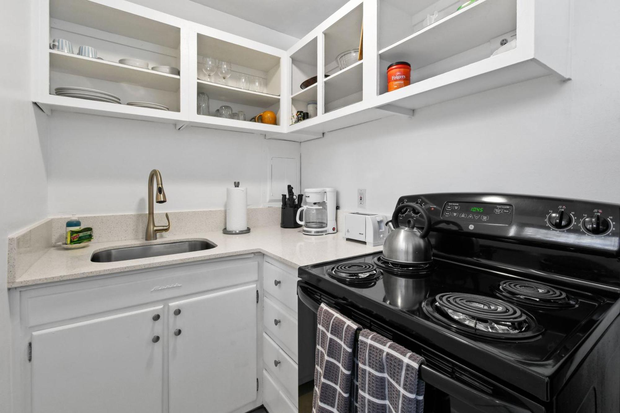 Sunshine Shores Boutique Apartments Palm Beach Shores Exteriér fotografie